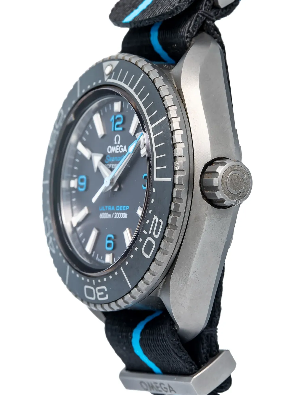 OMEGA Seamaster Planet Ocean 46mm | Pre-Owned Diving Watches | Image 2