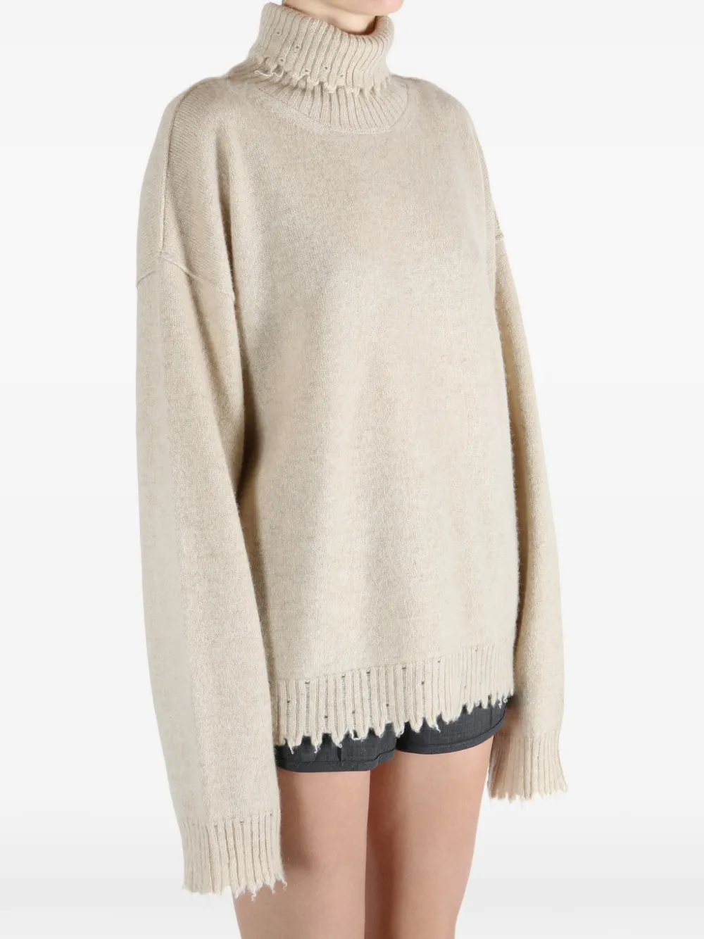 Uma Wang Trui met hoge hals en franje Beige