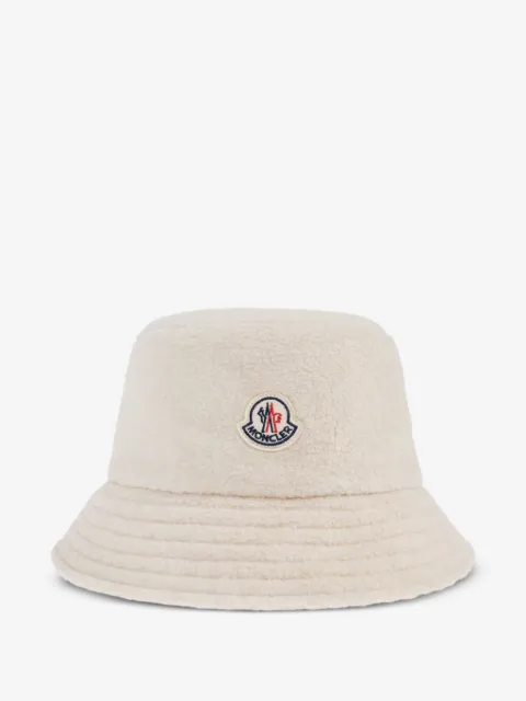 Moncler fiskehatt med logotypmärke