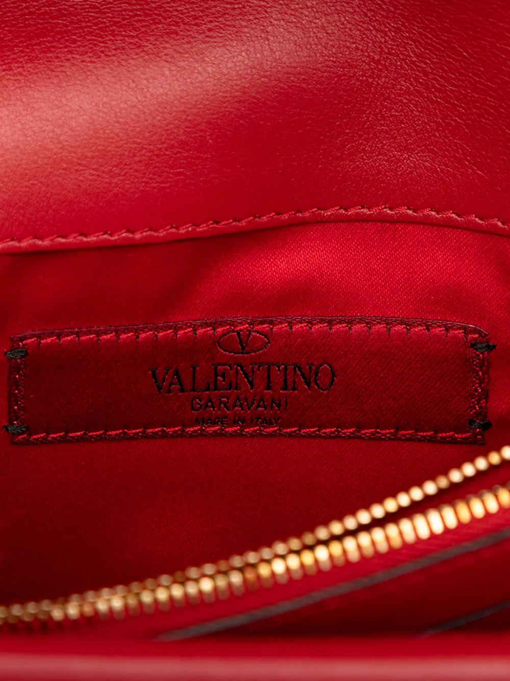 Pre-owned Valentino Garavani 2000-2017 Leather Rockstud Chain Pouch Crossbody Bag In Red