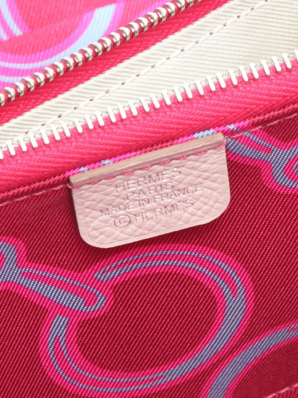 Pre-owned Hermes 2023 Epsom Azap Silk'in Round Wallet Small Wallets In White