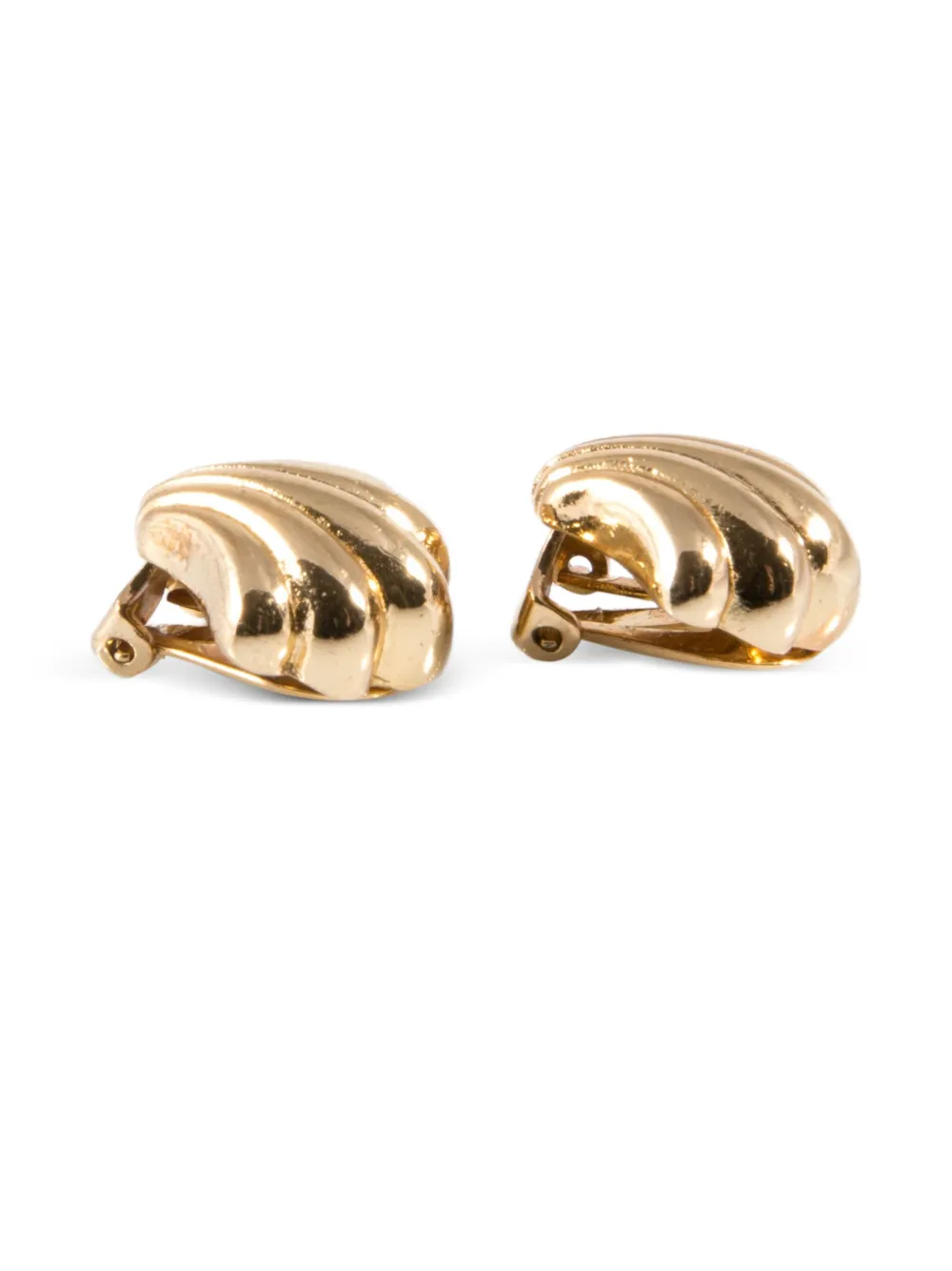 1990s Shell Clip-On Earrings