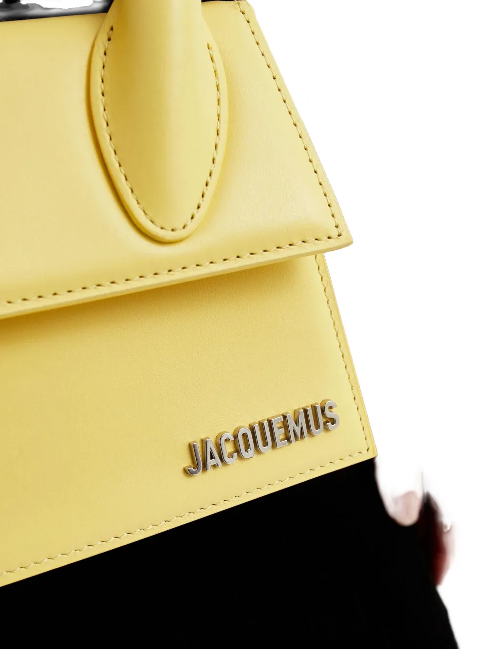 Jacquemus Medium Le Chiquito Tote Bag In Yellow