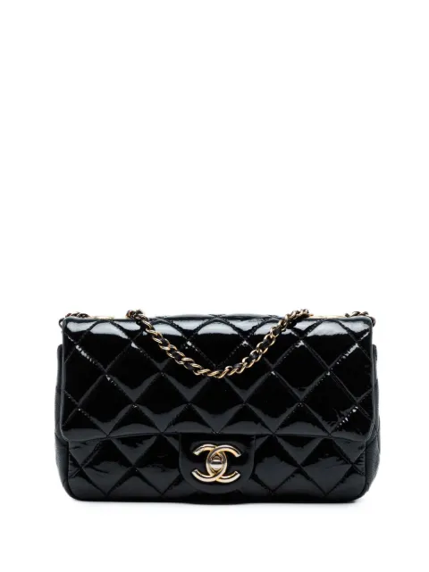 CHANEL Pre-Owned 2015-2016 Paris-Salzburg CC Eyelet Flap kleine lakleren crossbodytas