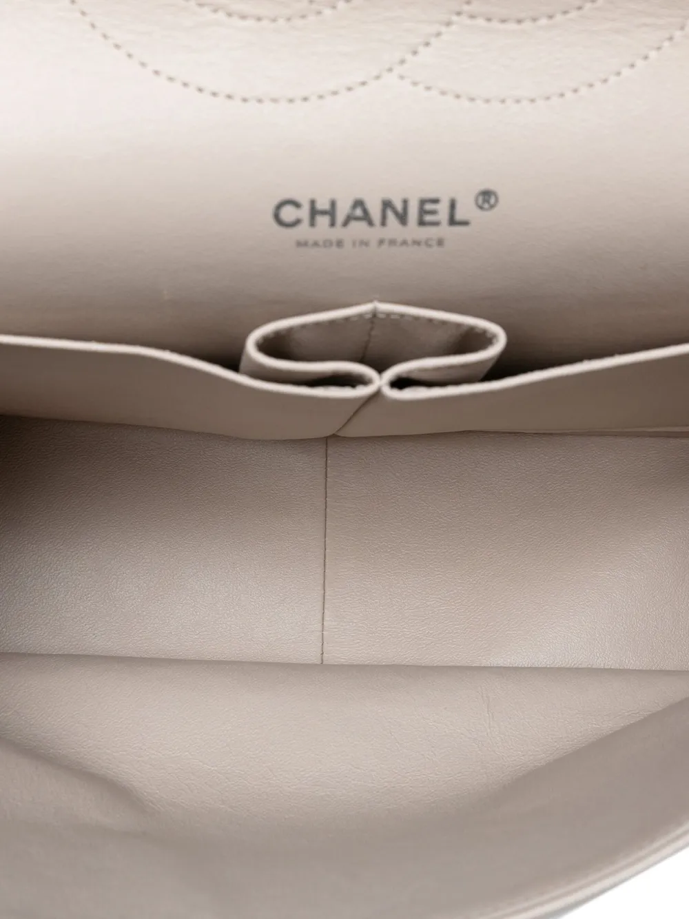 Pre-owned Chanel 2011 Jumbo Classic Lambskin Double Flap Shoulder Bag In White