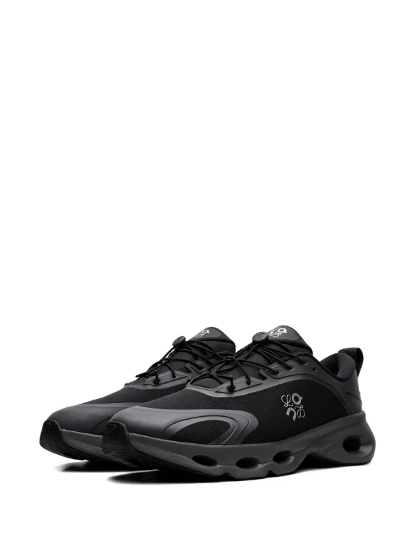 On x Loewe Cloudsolo Logo Sneakers | Black | FARFETCH On x Loewe Cloudsolo Logo Sneakers | Black | FARFETCH
