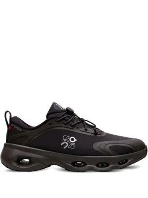 On x Kith K-Tech 1 “Black” スニーカー | ブラック | FARFETCH JP