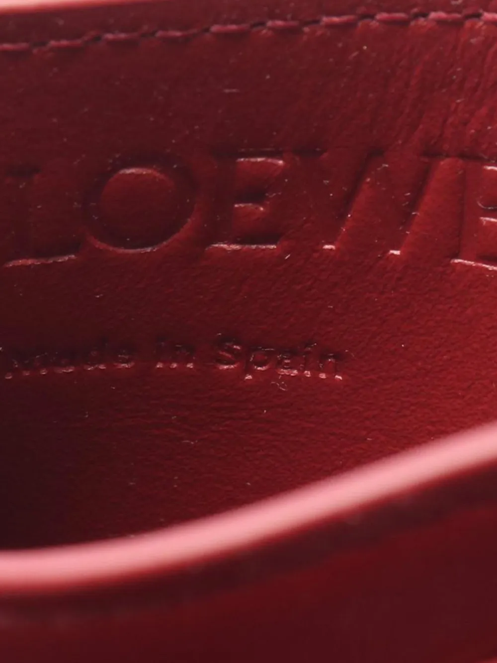 LOEWE Pre-owned 2000-2025 Shiny Nappa Calfskin Puffer Anagram Plain Card Holder In Red