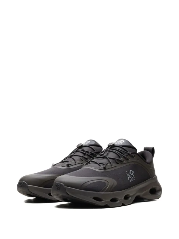 On x LOEWE Cloudsolo low-top Sneakers | Black | FARFETCH