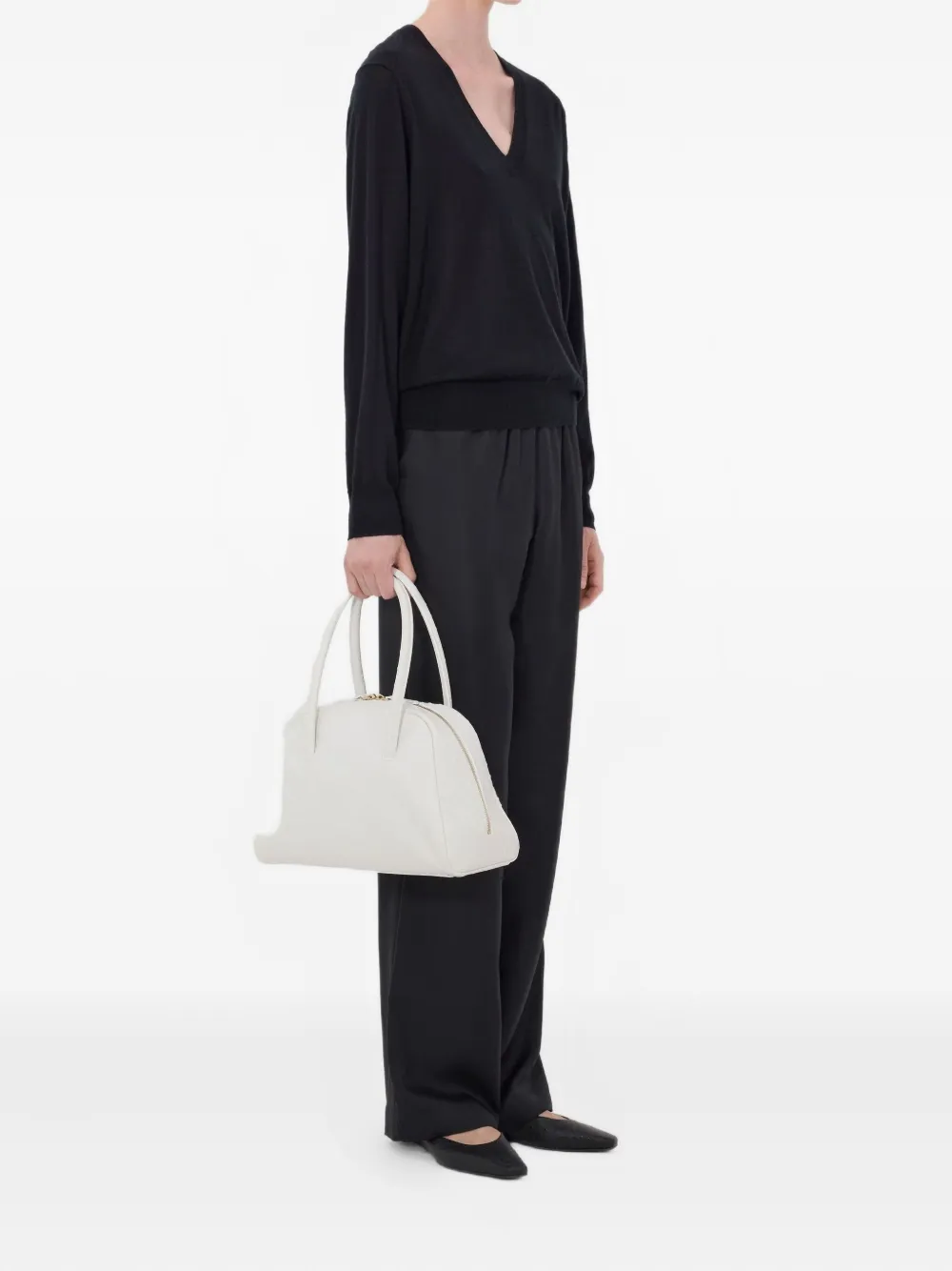 Loulou De Saison Julio V-neck Ribbed Sweater In Black