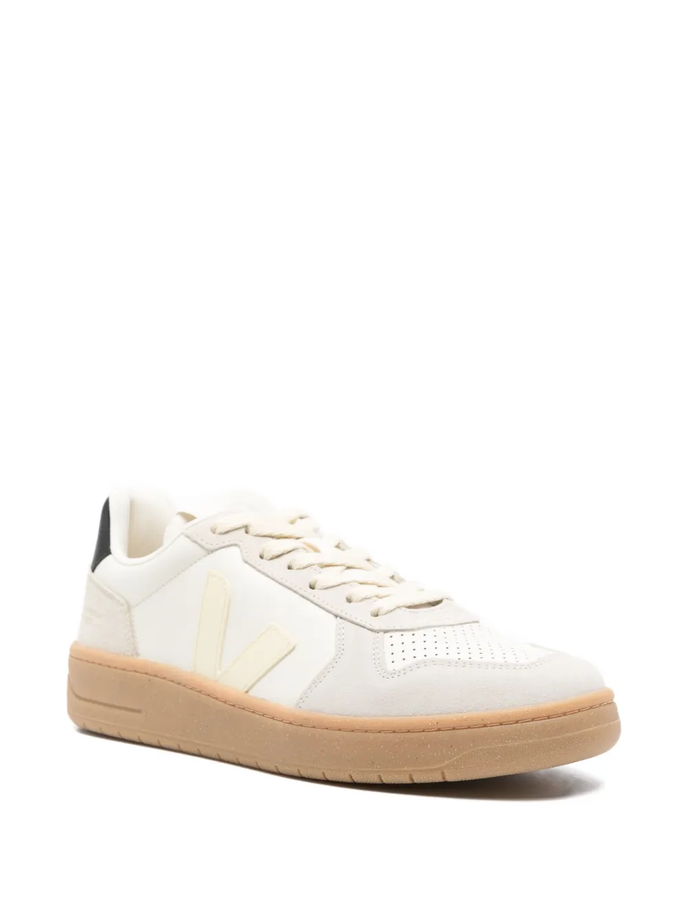 VEJA V-82 perforated trainers | Low-Tops | Image 2