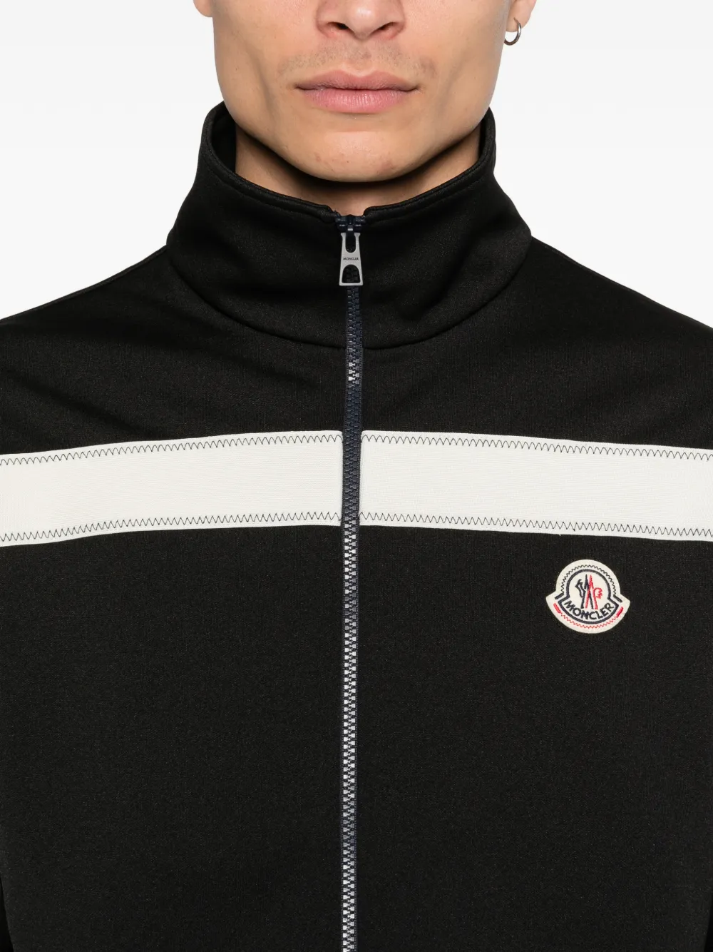 Moncler コントラストパネル トラックジャケット | ブラック | FARFETCH JP