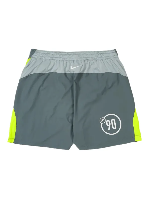 Palace x Nike Total P90 Shorts | Grey | FARFETCH