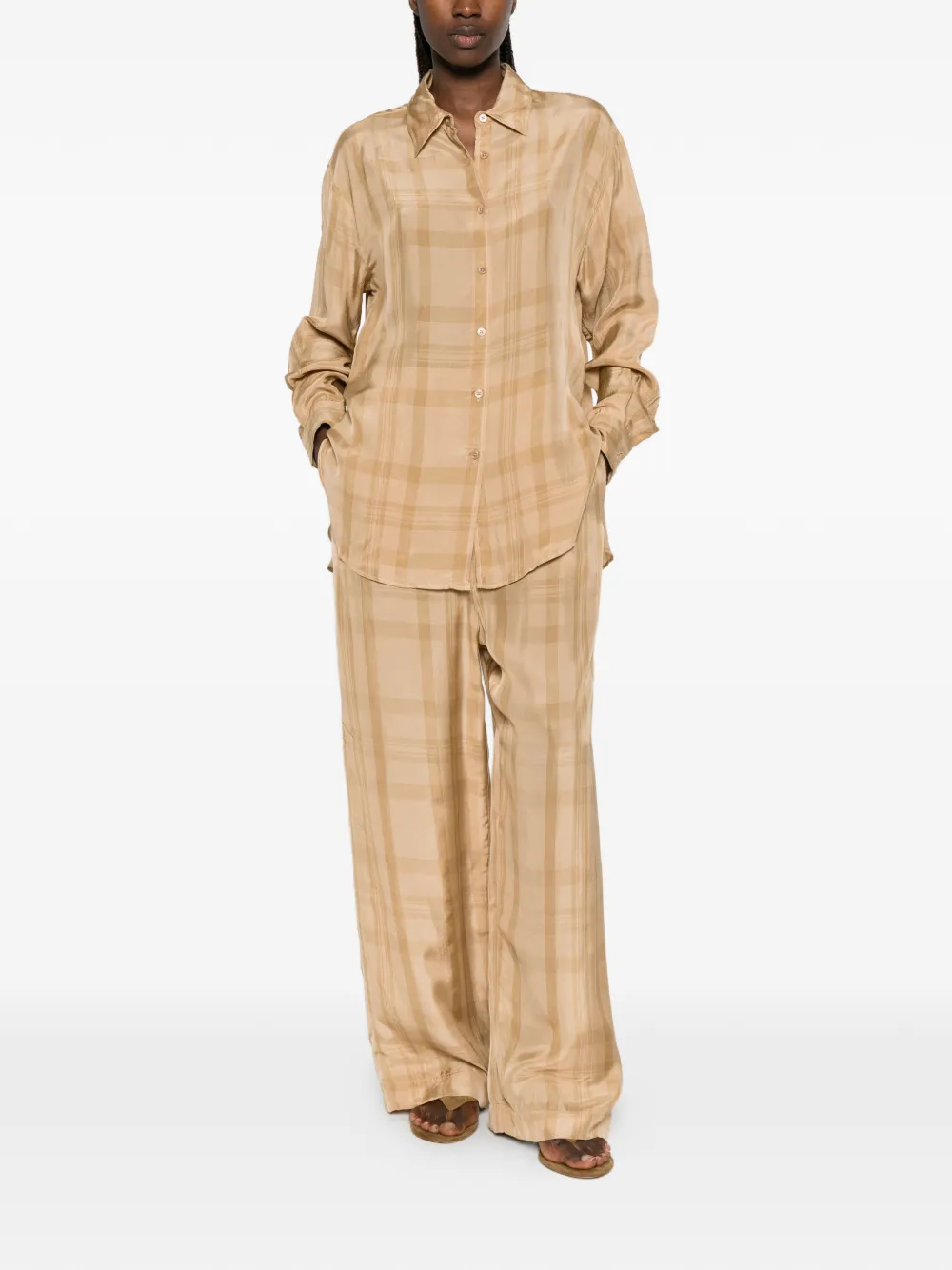 The Frankie Shop Peri geruite blouse Beige