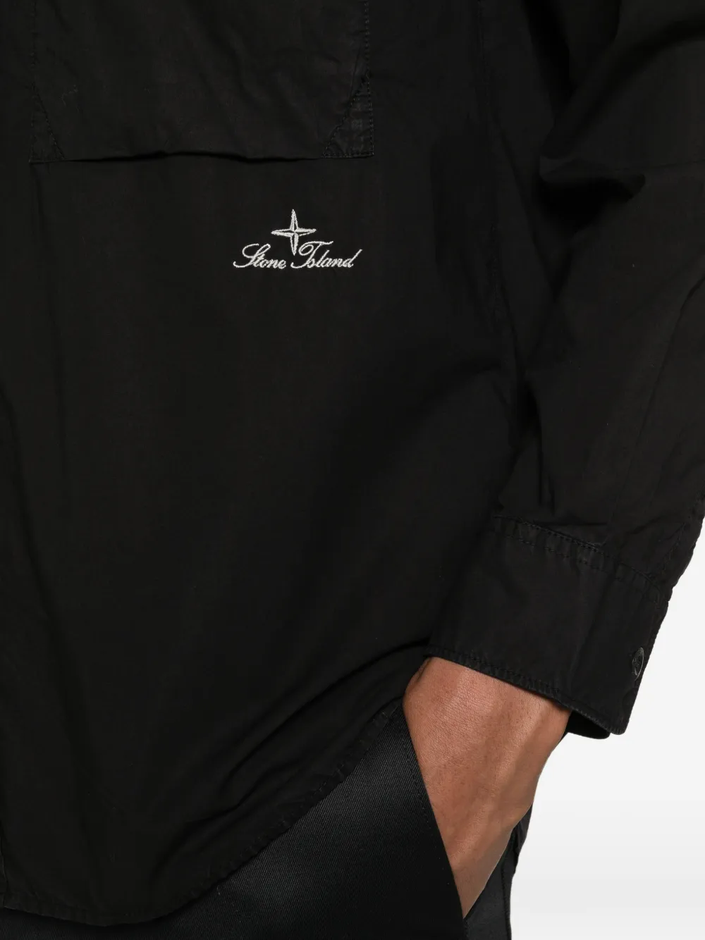 Stone Island Overhemd met borstzak en borduurwerk Zwart
