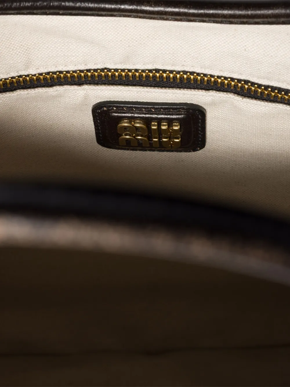 Miu Miu Ivy Leather Tote Bag In Black