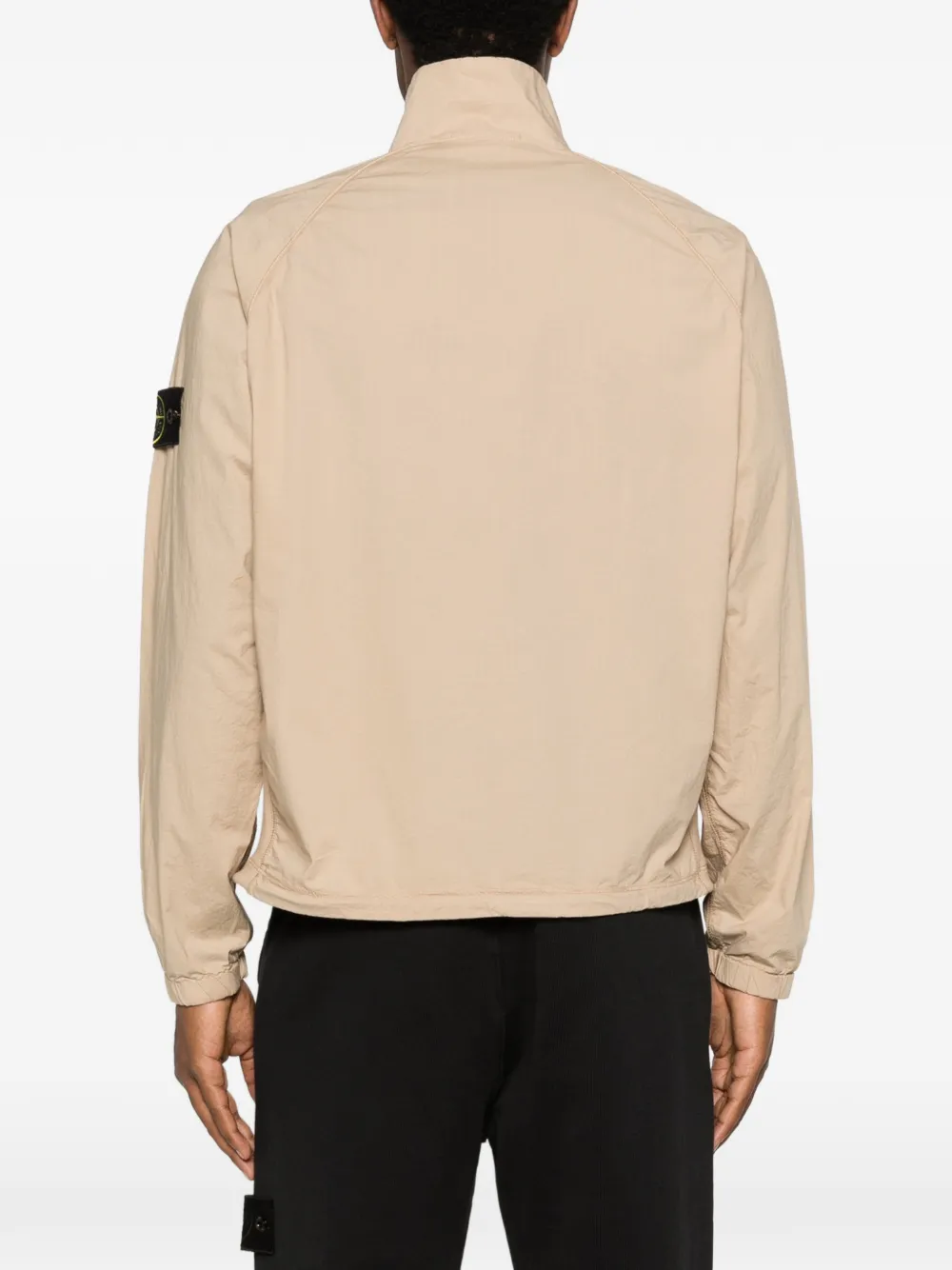 Stone Island ロゴパッチ ジャケット | ニュートラル | FARFETCH JP