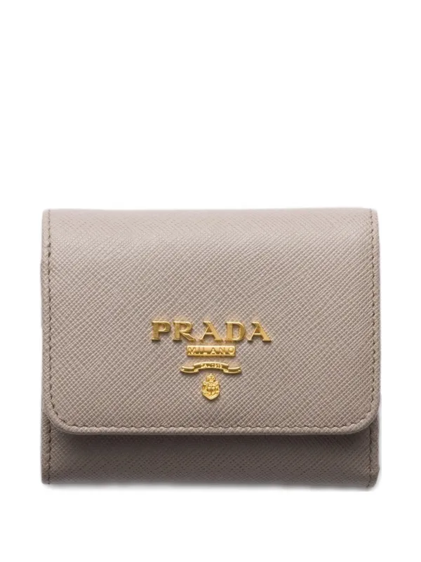PRADA 二つ折り財布 グレージュ レザー Prada 財布 | グレー | FARFETCH JP