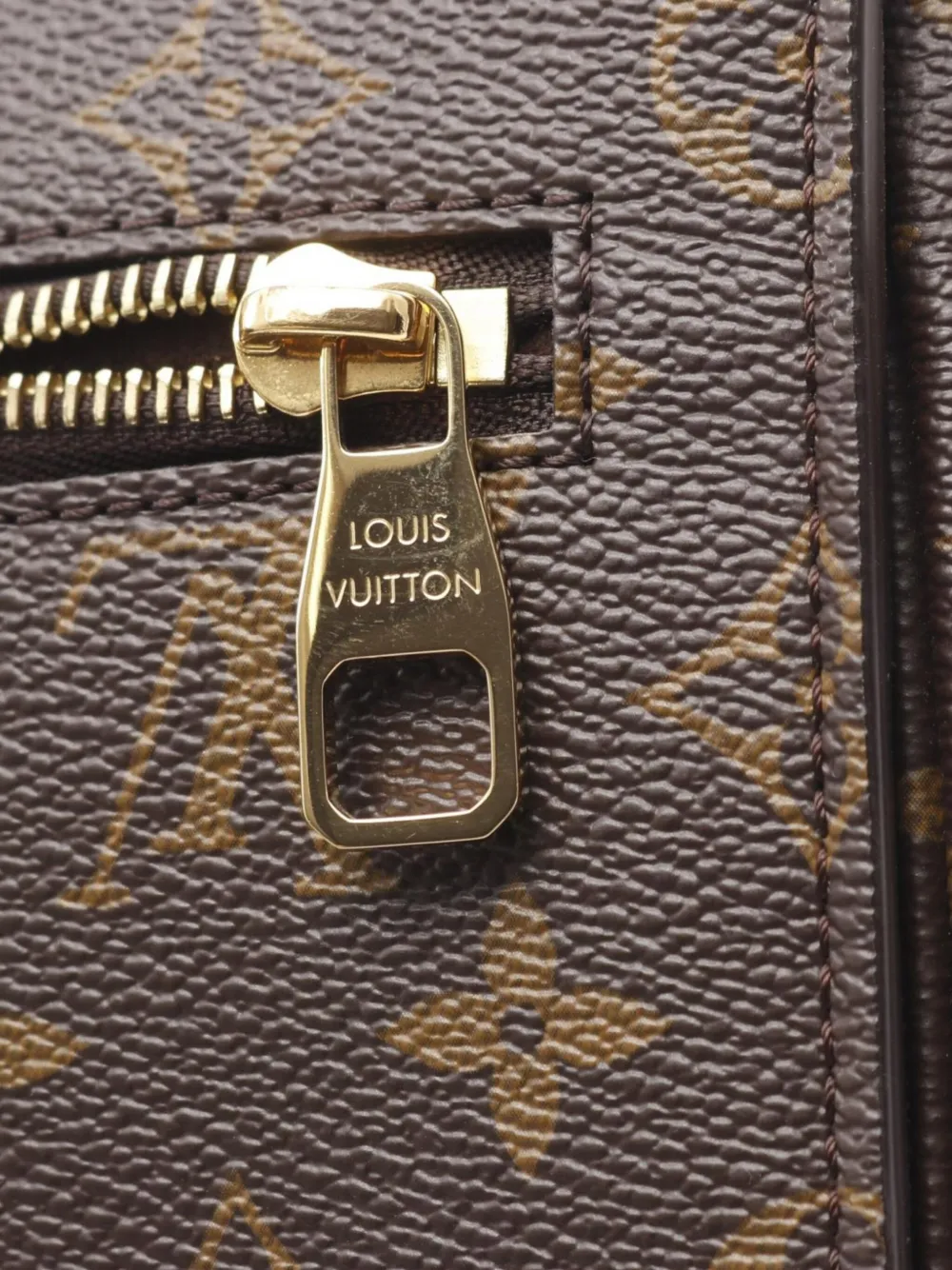 Pre-owned Louis Vuitton 2021-2025 Monogram Pochette Metis Satchel In Brown