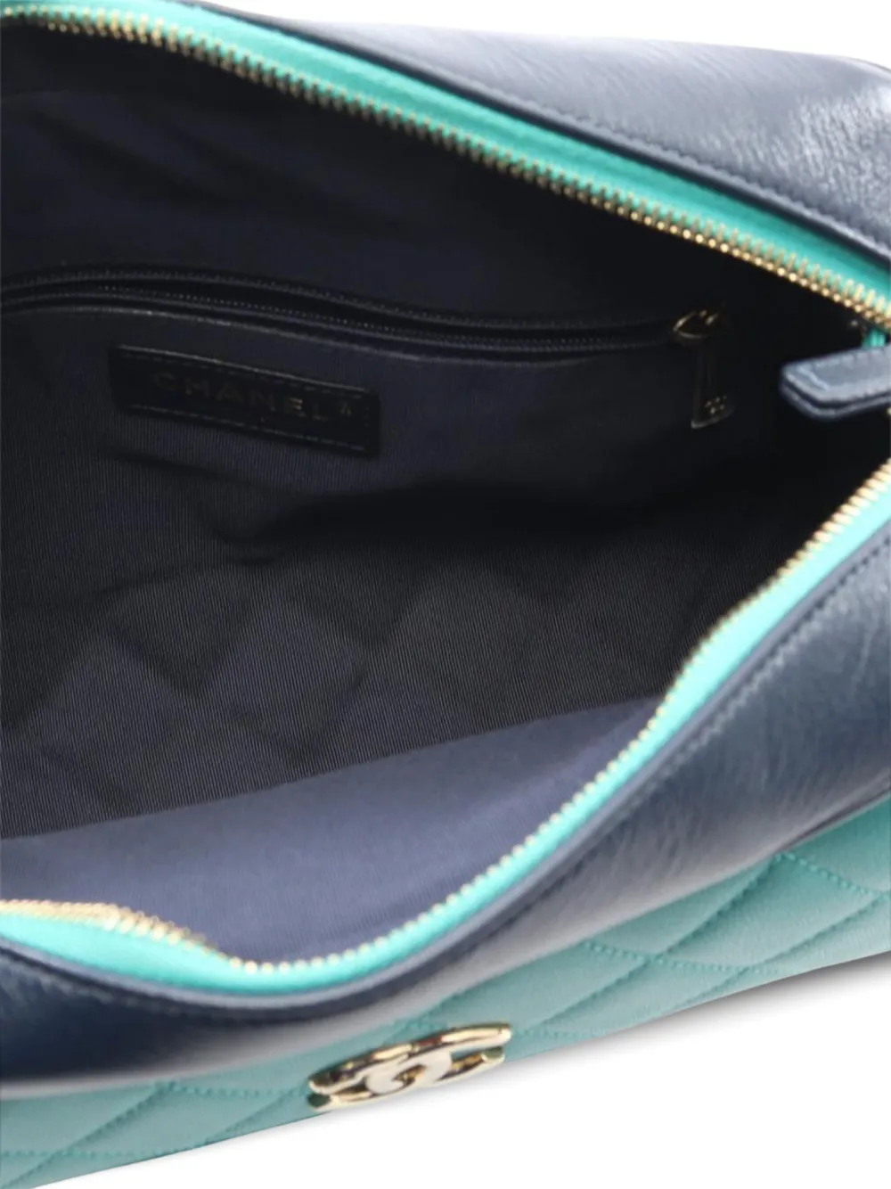 Pre-owned Chanel 2019 Tricolor Quilted Leather In And Out Shoulder Bag In Blue