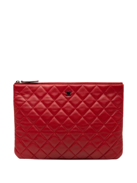 CHANEL Pre-Owned 2014-2015 Medium Quilted Lambskin O Case clutch bag