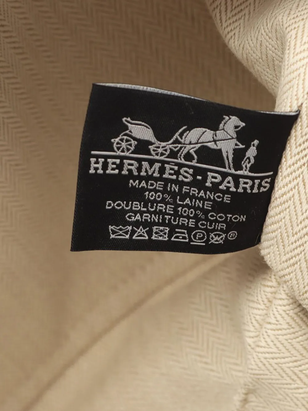 HERMES Pre-owned 2010-2025 Large Wool Bride A Brac Au Carre Case Vanity Bag In Orange