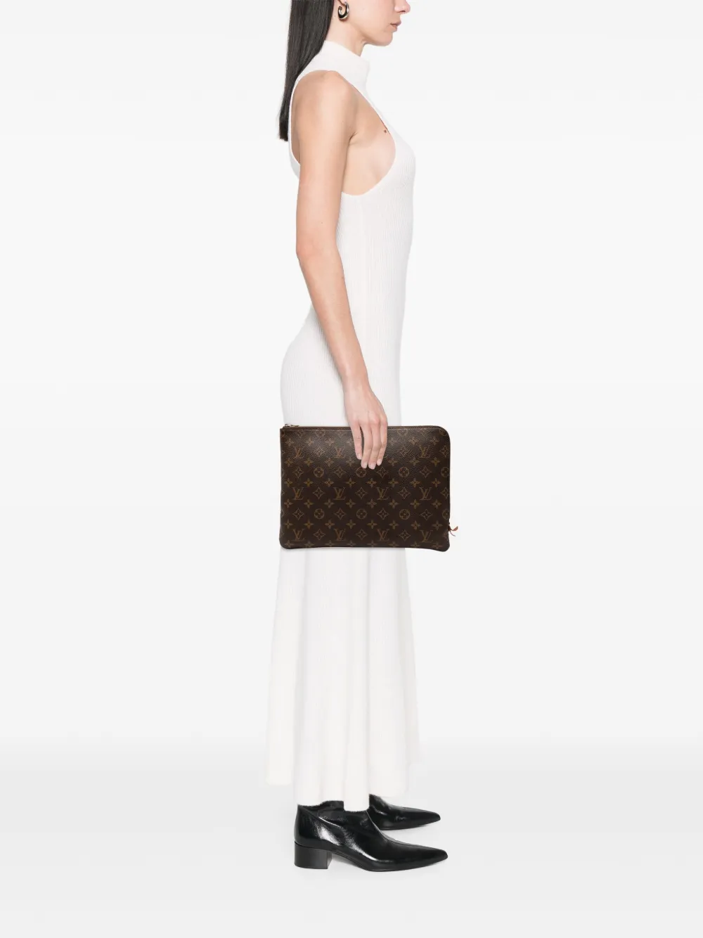 Louis Vuitton Pre-Owned 2017 Monogram Etui Voyage MM Clutch | Pre-owned & Archive | Image 2