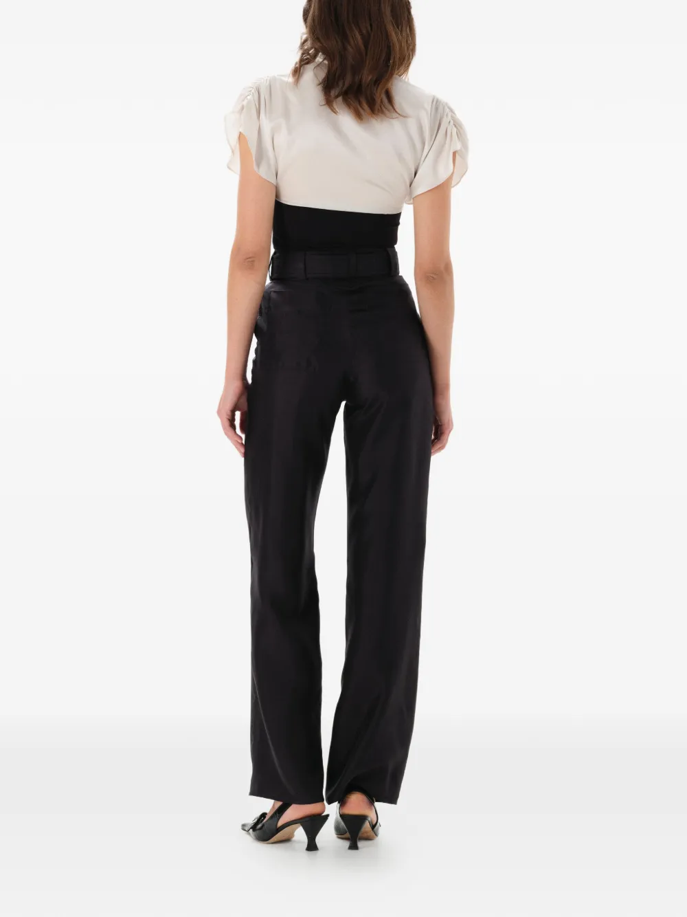 Manurí Daisy Short-sleeve Top - Black 