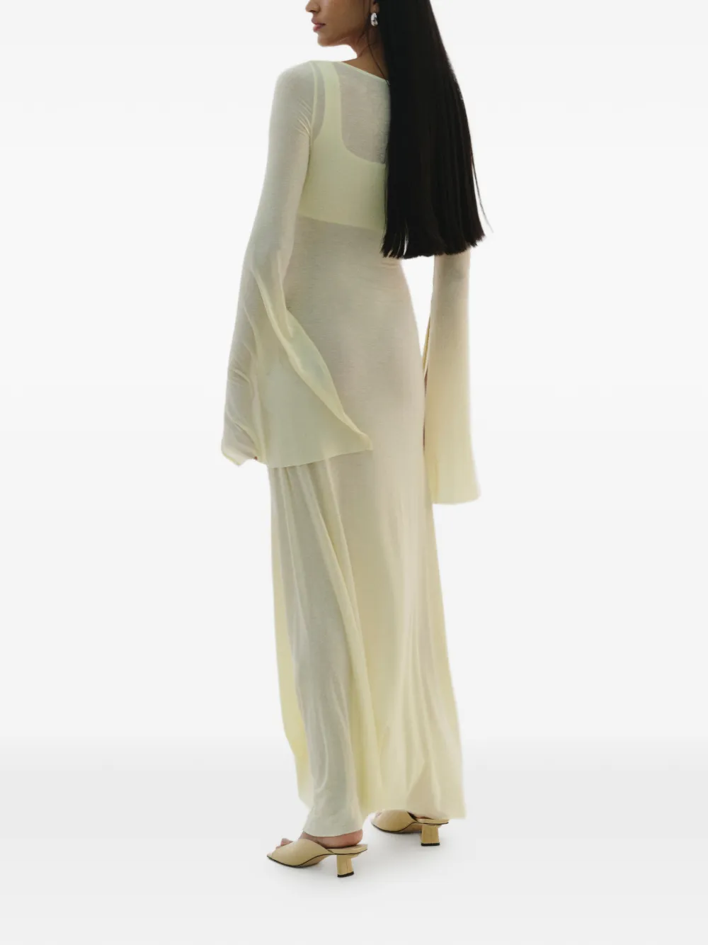 MANURÍ Nina maxi-jurk met flared detail Beige