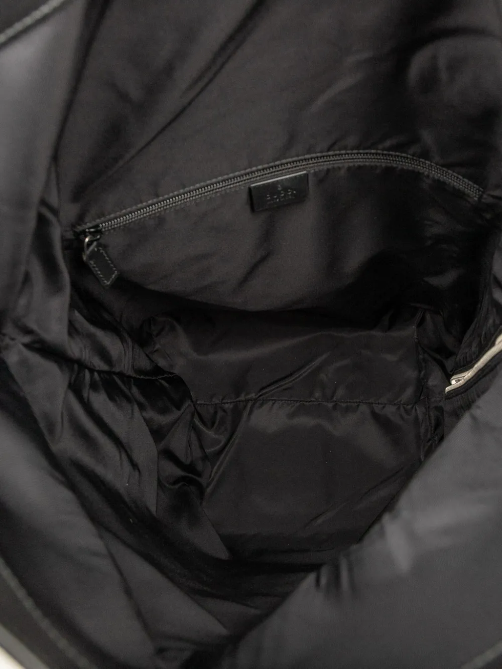 GUCCI Pre-owned 2000-2015 Canvas Techno Web Fold Over Backpack In Black