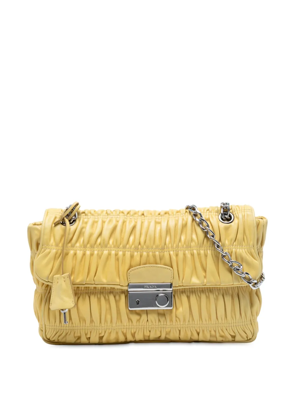 Prada Pre-Owned 2021-2025 ミディアム ナッパ ゴーフル サウンド チェーンフラップ ショルダーバッグ - イエロー Prada Pre-Owned 2021-2025 ミディアム ナッパ ゴーフル サウンド チェーンフラップ ショルダーバッグ - イエロー