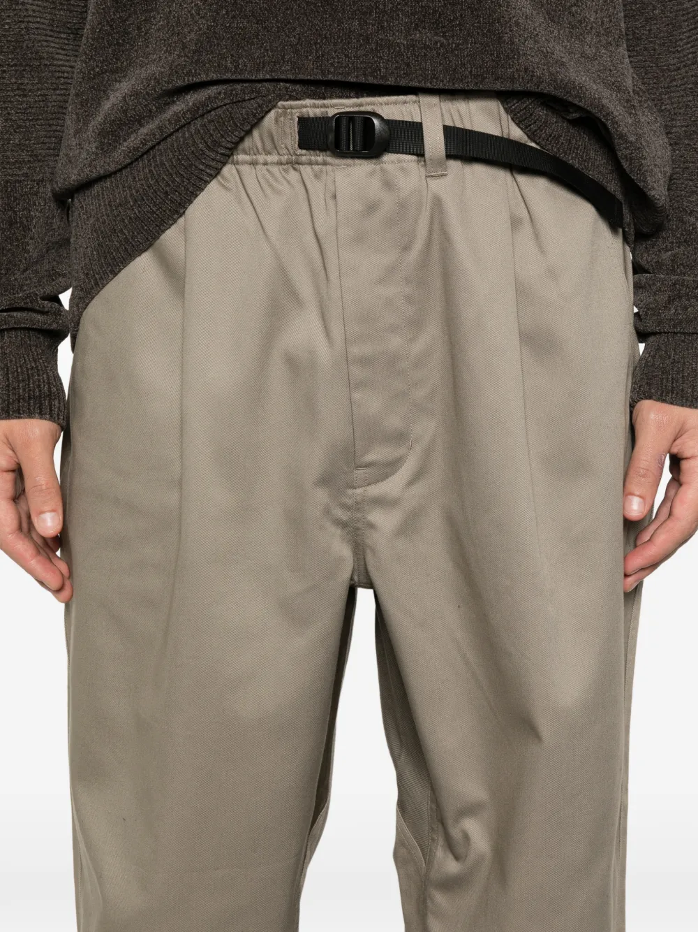 Goldwin Twill Easy belted trousers Bruin