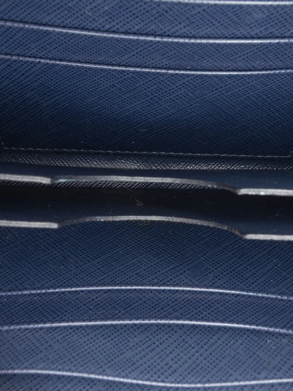 Pre-owned Ferragamo 2010-2025 Leather Double Gancini Wallet On Chain Crossbody Bag In Blue