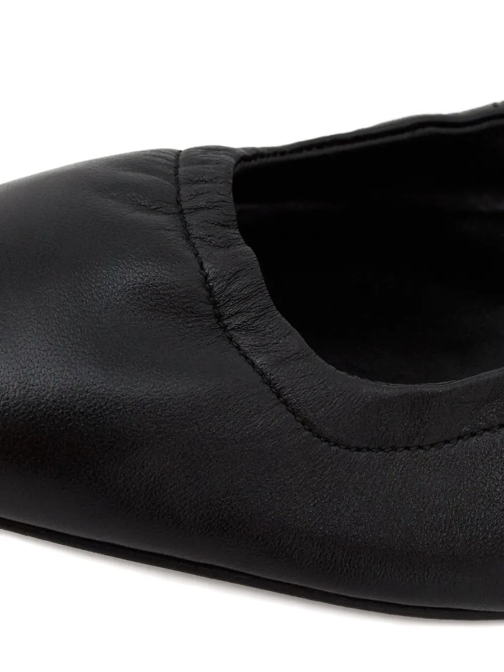 ATP Atelier 35mm Valfurva pointed pumps Zwart