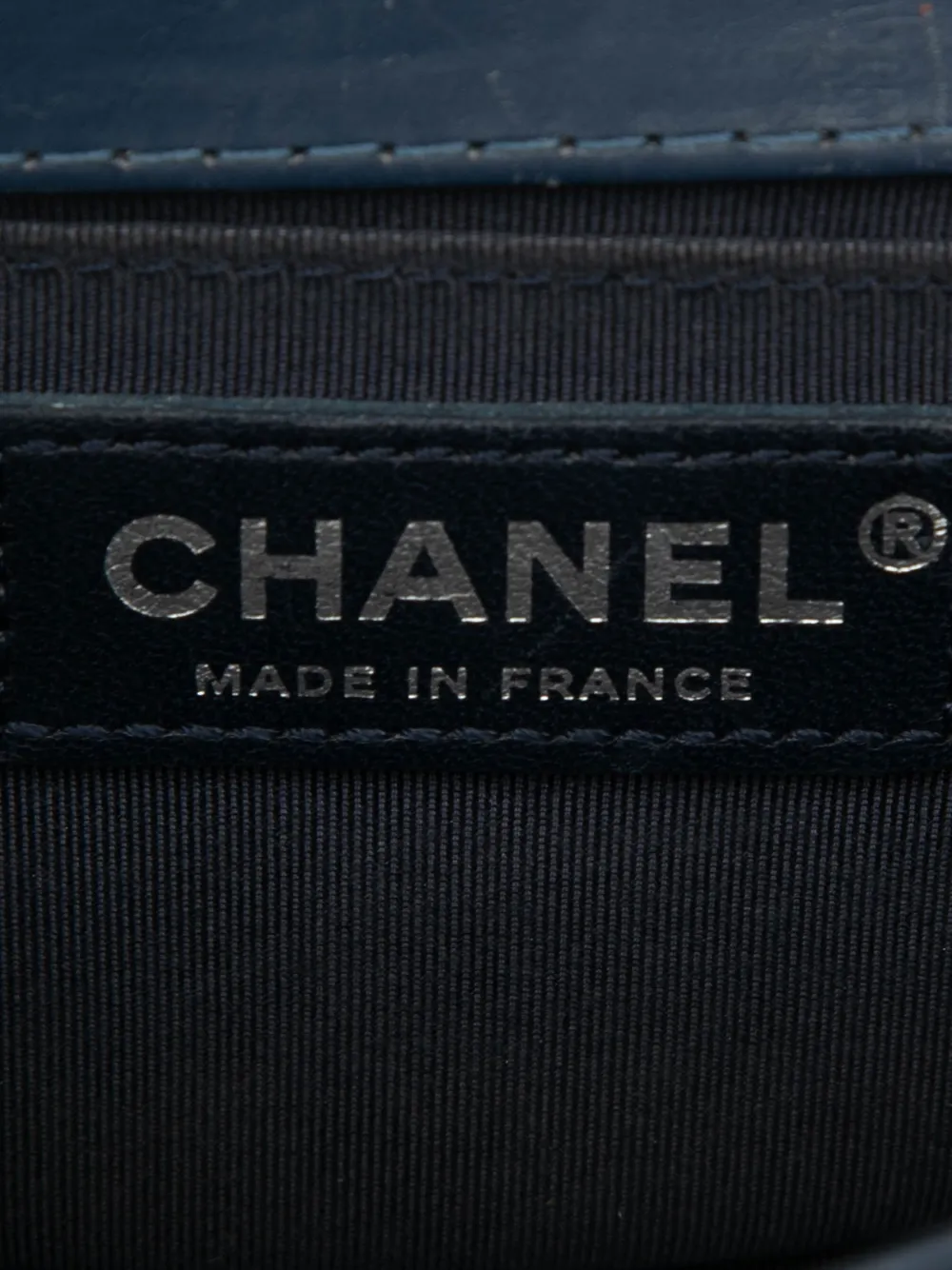 CHANEL Pre-owned 2017-2018 Small Chevron Aged Calfskin Jacket Boy Flap Crossbody Bag In Blue