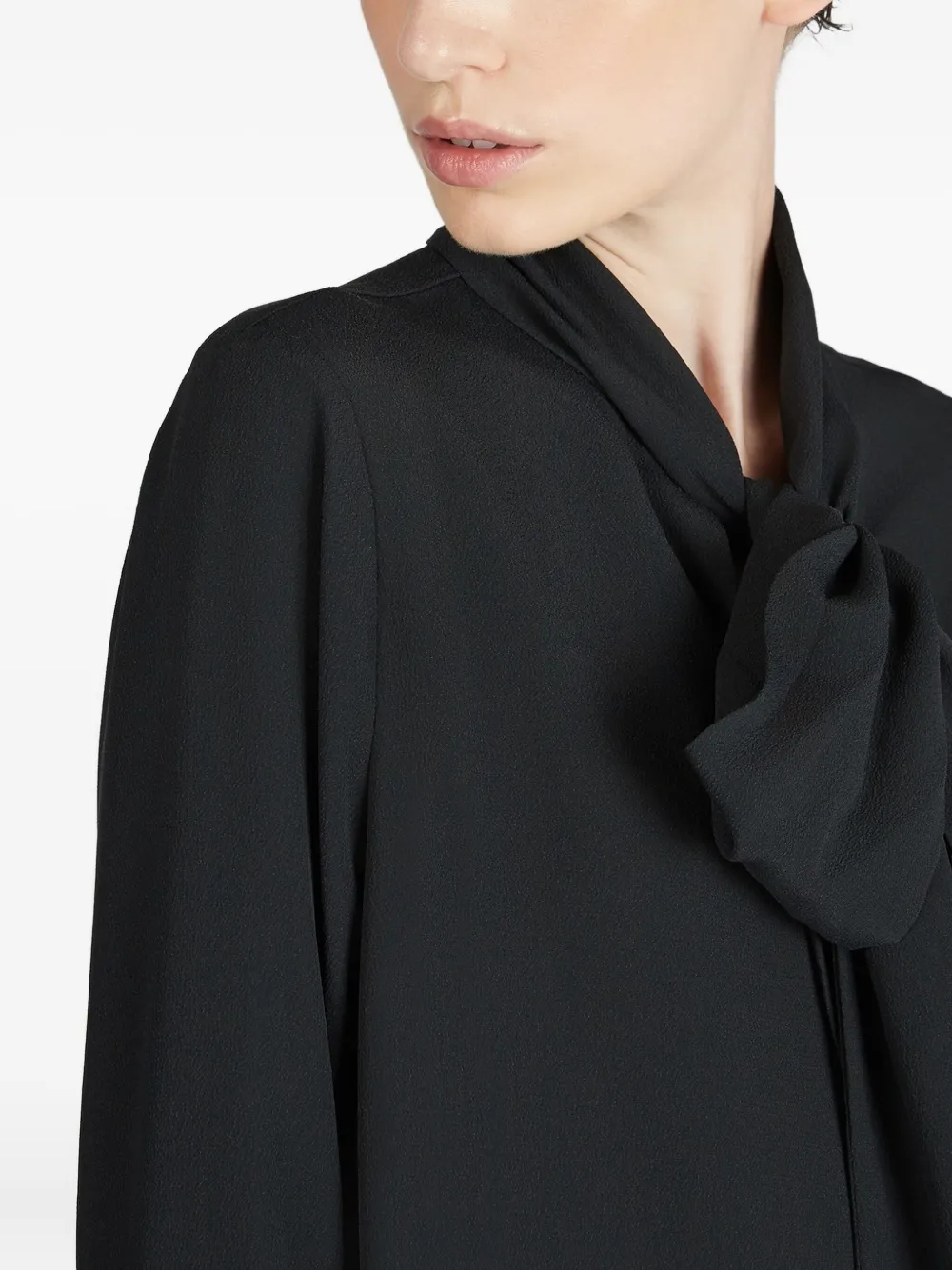 Slowear Pussy-bow Shirt In Black