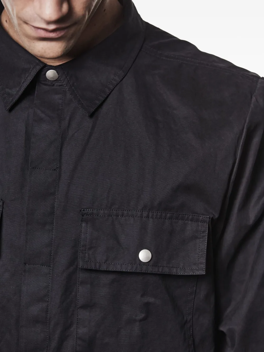 Thom Krom Overhemd met klepzakken en knopen Zwart