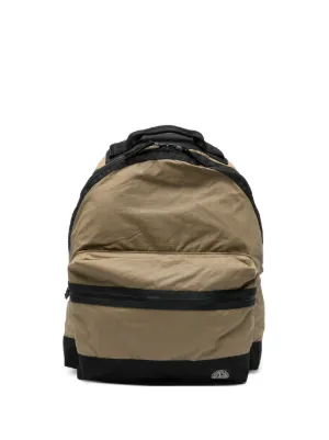 Stone Island logo-embroidered pocket-detail Backpack | Black