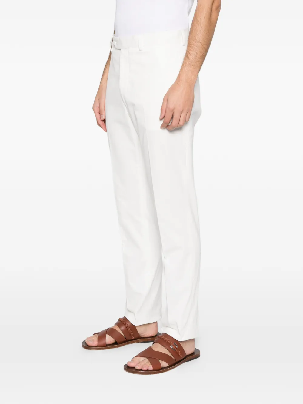 FURSAC Chino met knoopsluiting Wit