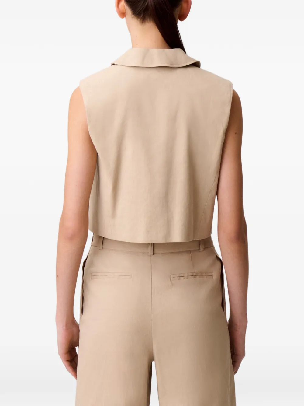Claudie Pierlot Bodywarmer met kraag en knopen Beige