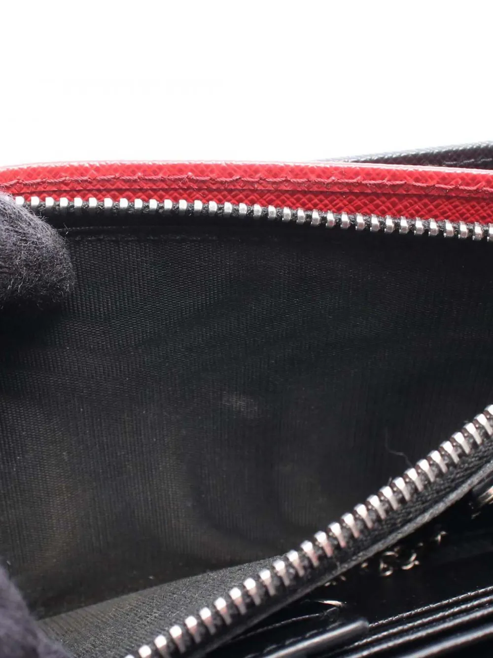 PRADA Pre-owned 2010-2025 Bicolor Saffiano Wallet Long Wallets In Black