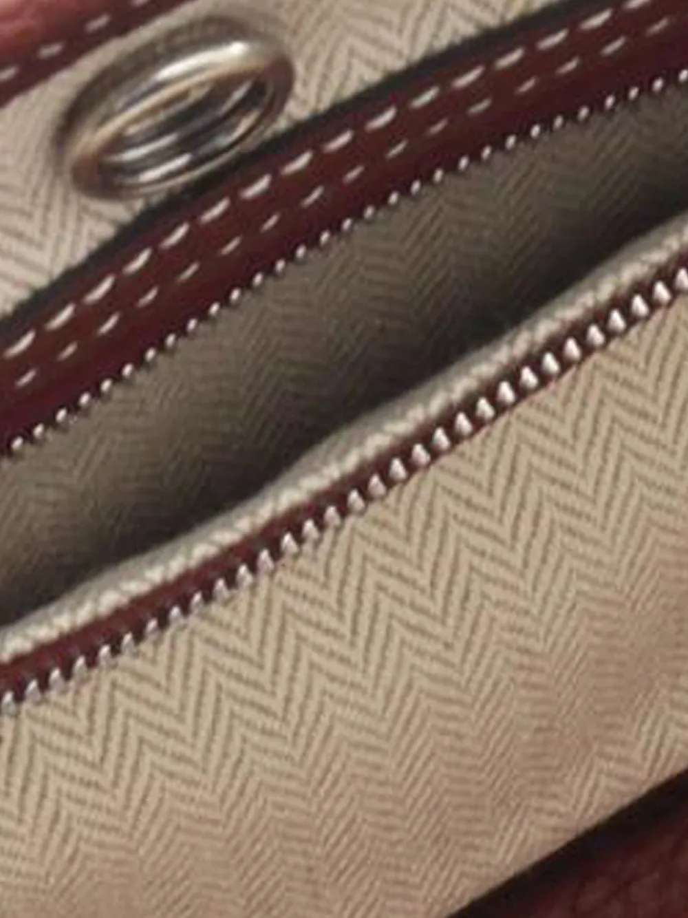 Pre-owned Hermes 2024 Negonda Neo Garden 23 Handbag In Red