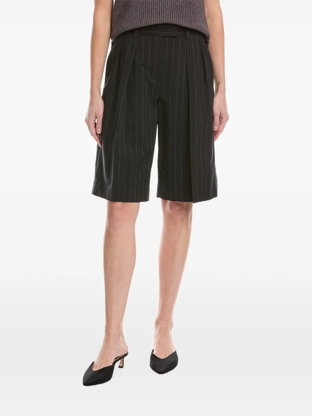 Brunello Cucinelli pinstripe-print pleated shorts Zwart