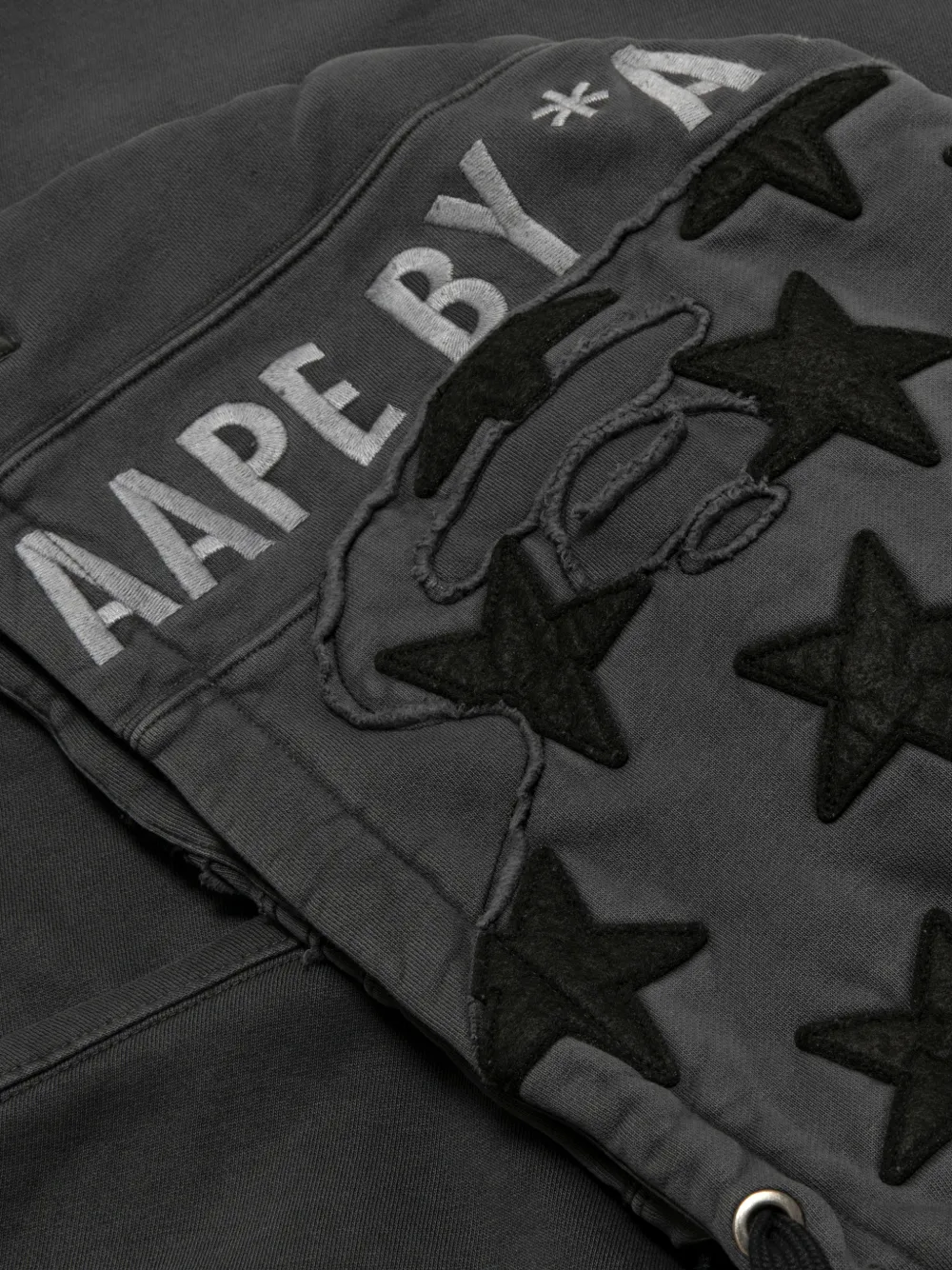 AAPE BY *A BATHING APE appliqué hooded sweater Grijs