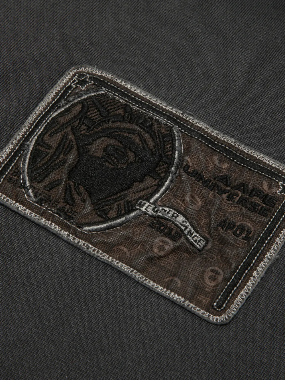 AAPE BY *A BATHING APE appliqué hooded sweater Grijs