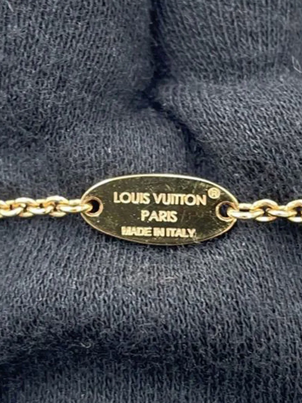 Pre-owned Louis Vuitton 2000-2025 Gold Plated Crystal Louisette Signature Necklace Costume Necklace