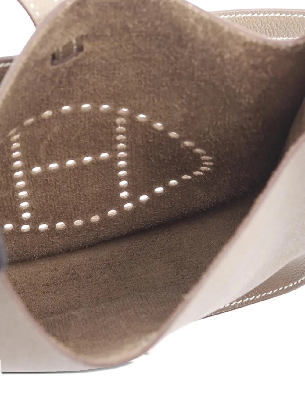 Pre-owned Hermes 2025 Epsom Evelyne Sellier 16 Shoulder Bag In Brown