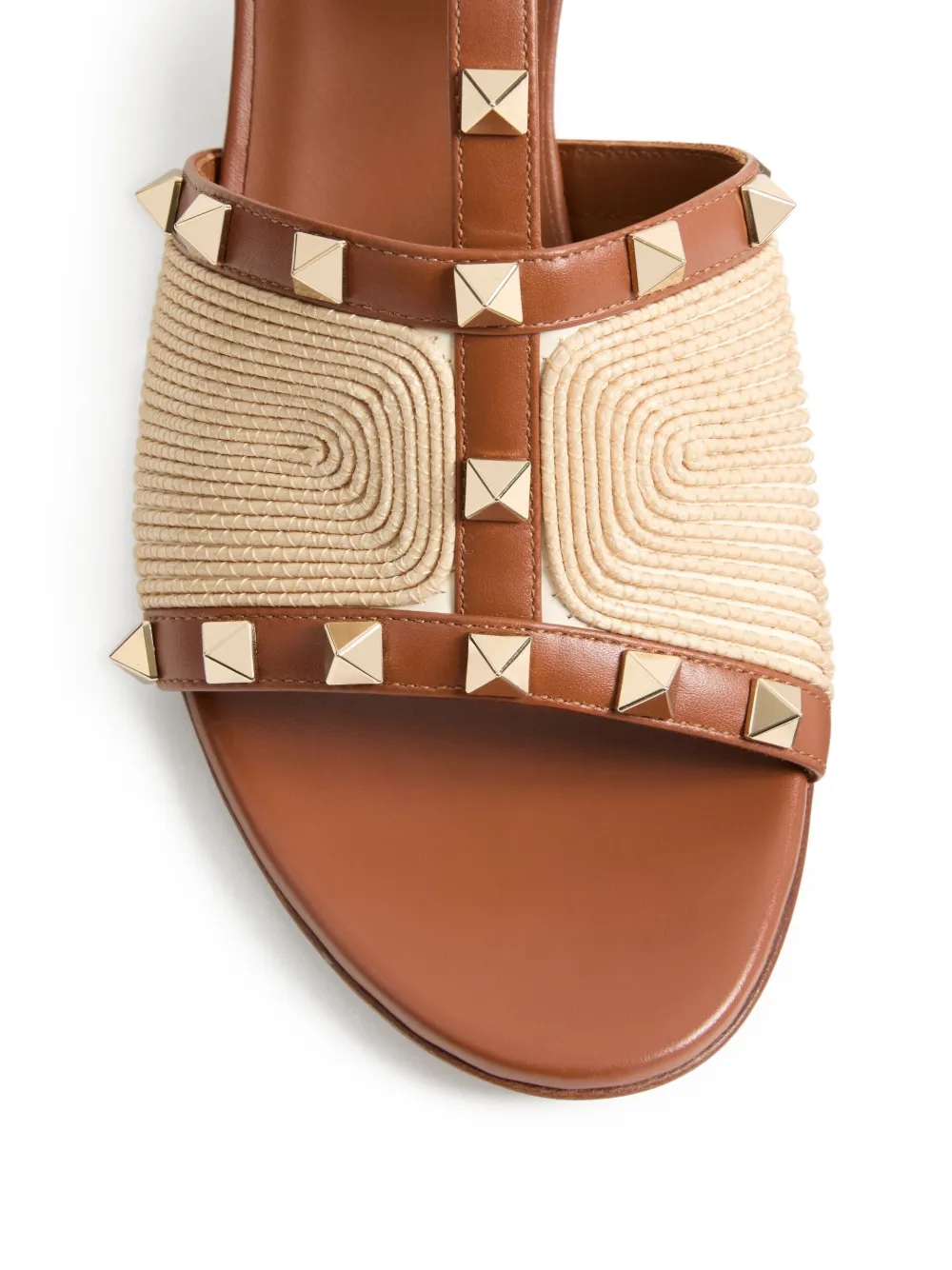 Valentino Garavani Sandalen met studs Bruin