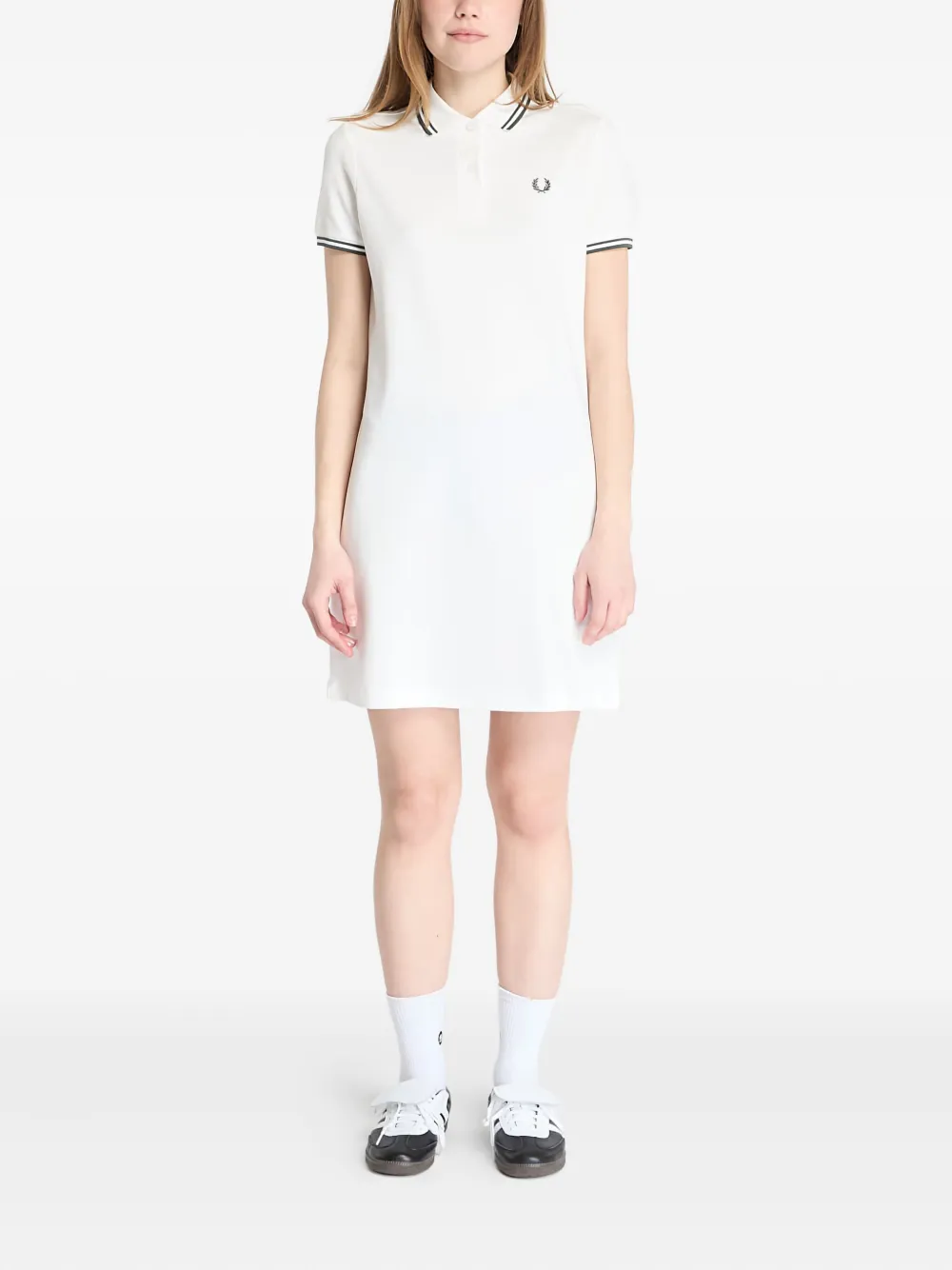 Fred Perry robe courte à col polo | blanc | Image 1