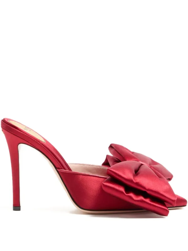 Valentino Garavani Yolande サテンミュール | レッド | FARFETCH JP